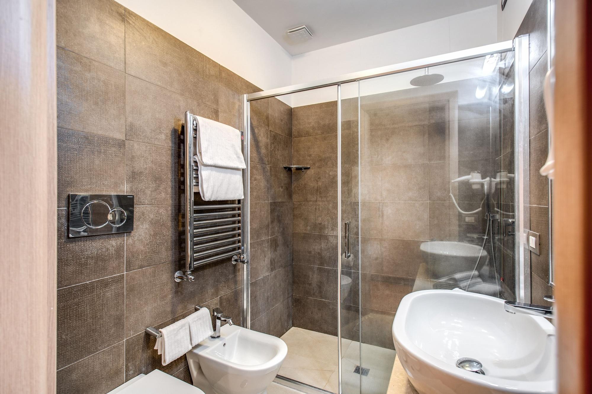 Boutique 4* Rom
